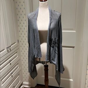 NEW MEDIUM GRAY LIGHTWEIGHT SWEATER JACKET WITH BLACK BEAD TRIM ON ONE SIDE
